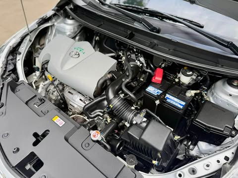 2024 TOYOTA VIOS XLE AT GAS - Image 2