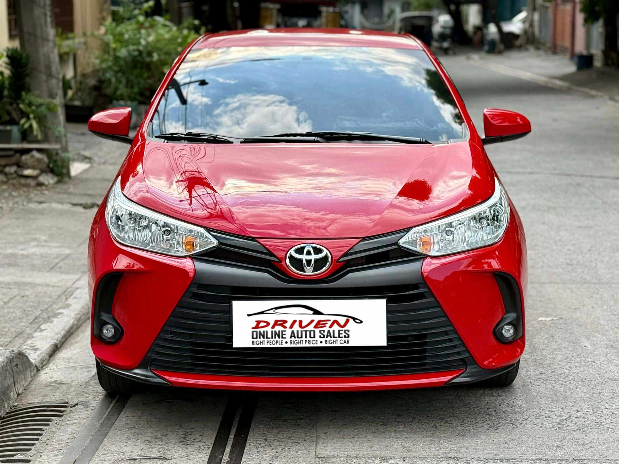 2025 TOYOTA VIOS XLE AT GAS (NJF7292) - Image 1