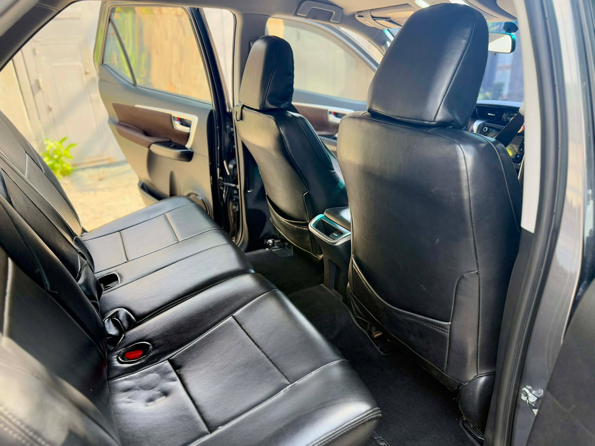 2020 TOYOTA FORTUNER G 2.4 AT DIESEL (NGK4307) - Image 5