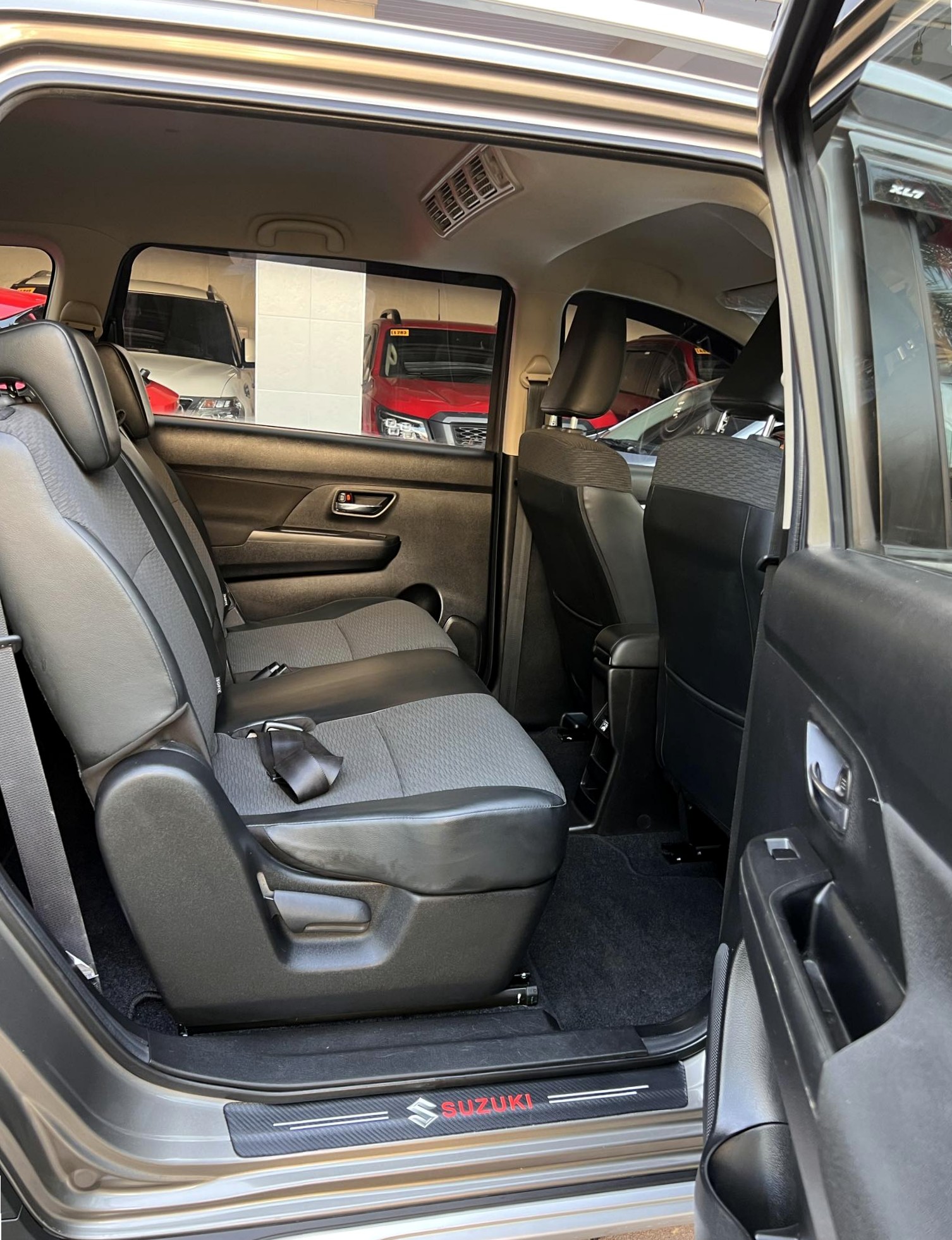 2022 SUZUKI XL7 GLX AT GAS - Image 2
