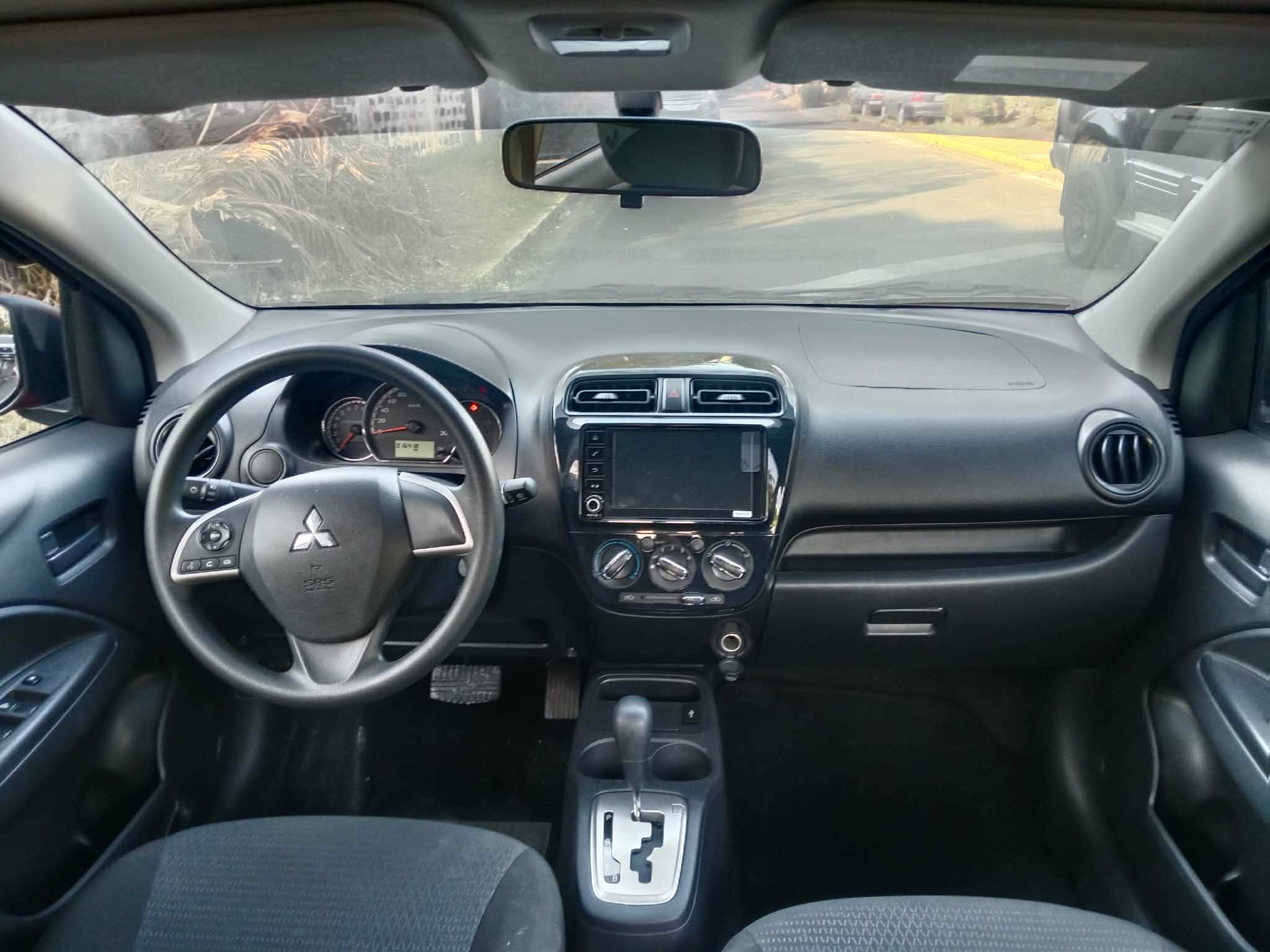 2024 MITSUBISHI MIRAGE G4 GLX AT GAS - Image 4