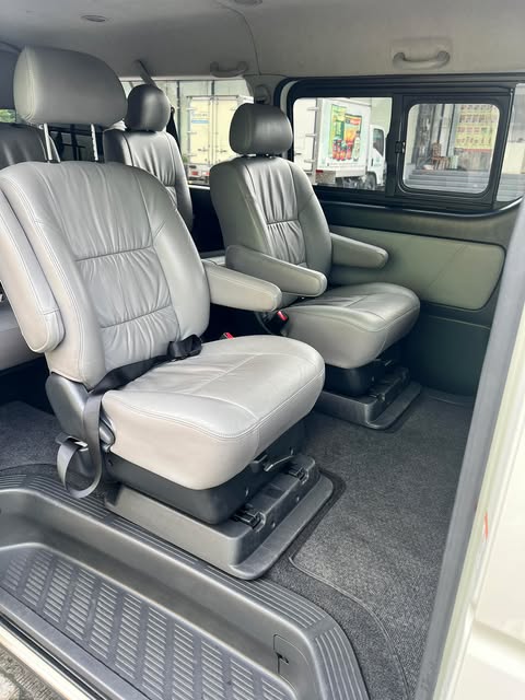 2019 TOYOTA HIACE SUPER GRANDIA 3.0 AT DIESEL (NDQ4159) - Image 2