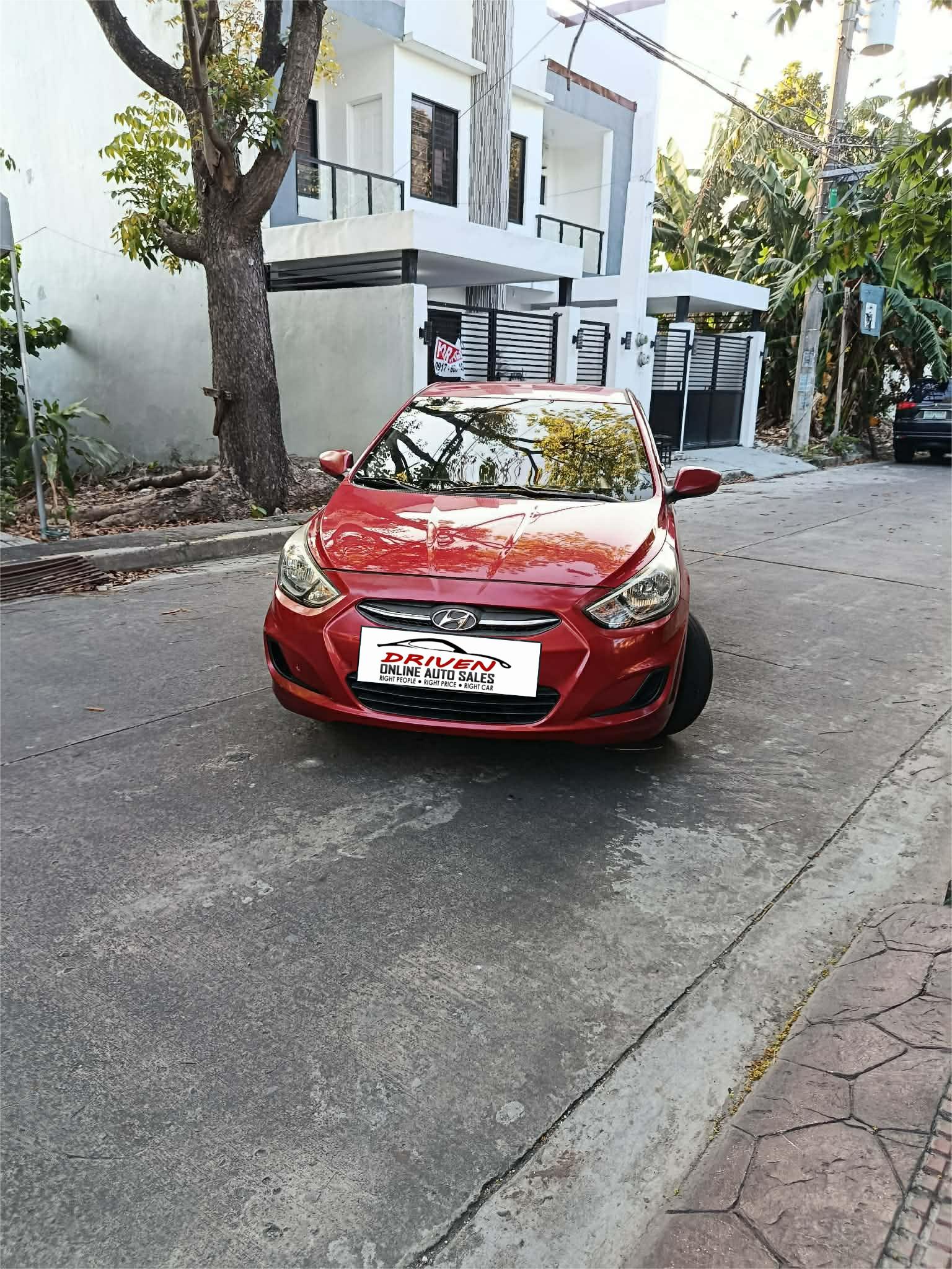 2017 HYUNDAI ACCENT CVT AT GAS - Image 1