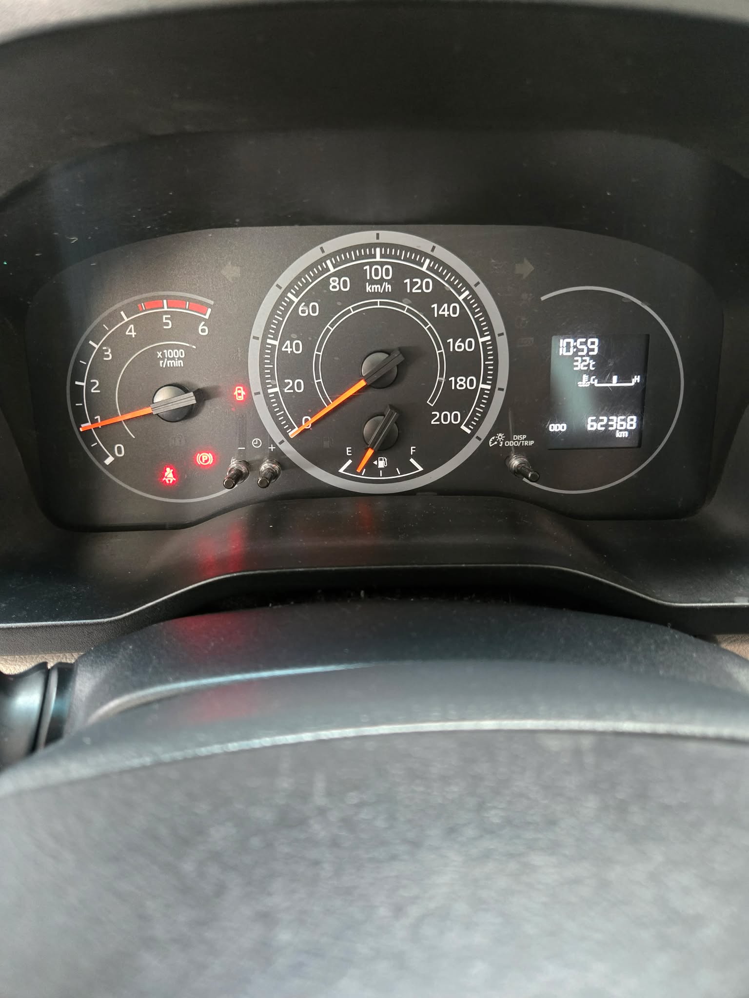 2020 TOYOTA HIACE COMMUTER DELUXE MT DIESEL  (NFX9070) - Image 8