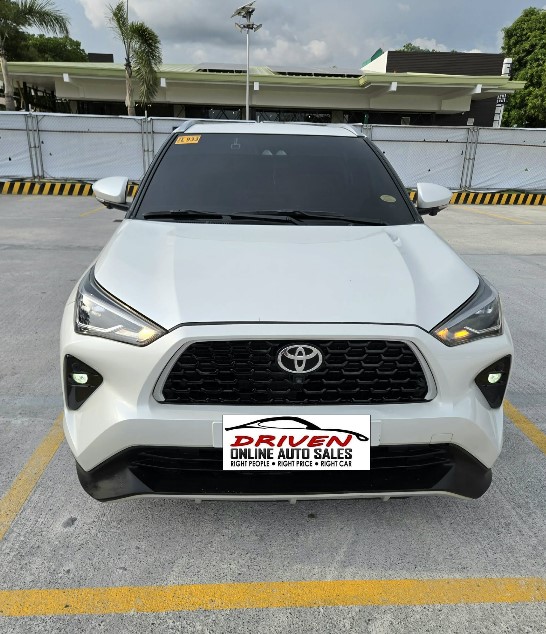 2023 TOYOTA YARIS CROSS V 1.5L CVT AT GAS (NIT6077) - Image 1