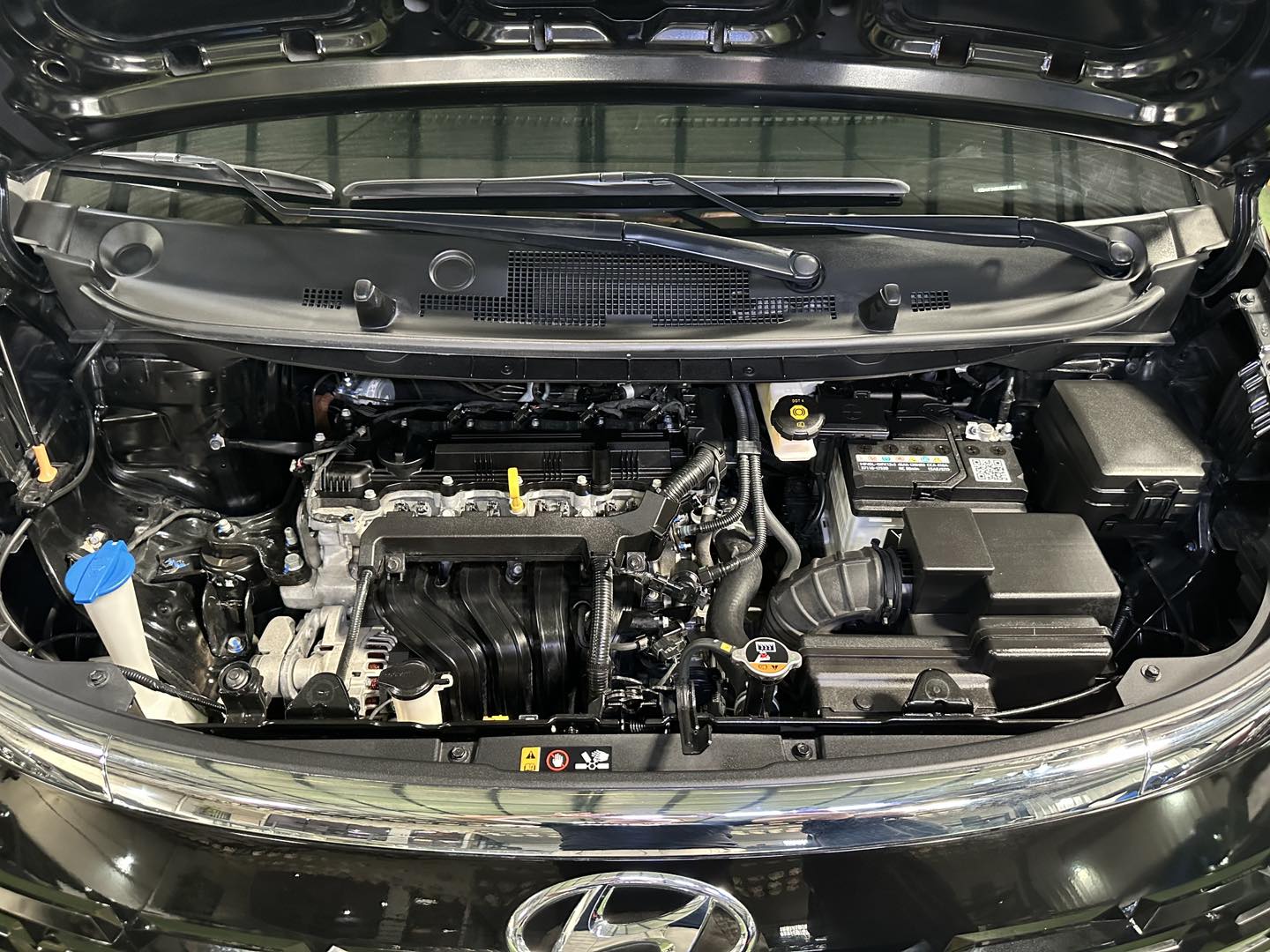 2025 HYUNDAI STARGAZER GL AT GAS - Image 3