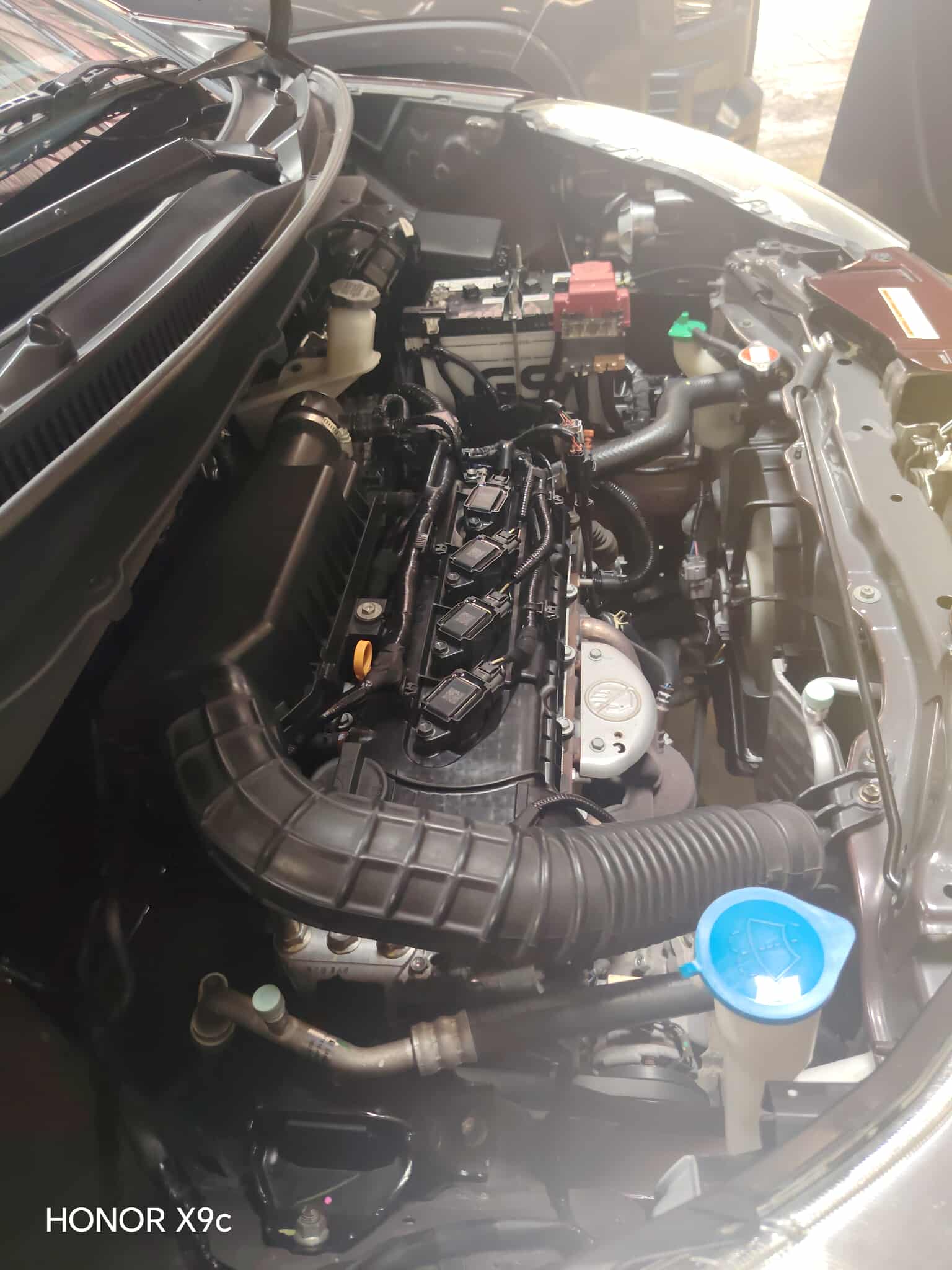 2024 SUZUKI ERTIGA HYBRID AT GAS - Image 3