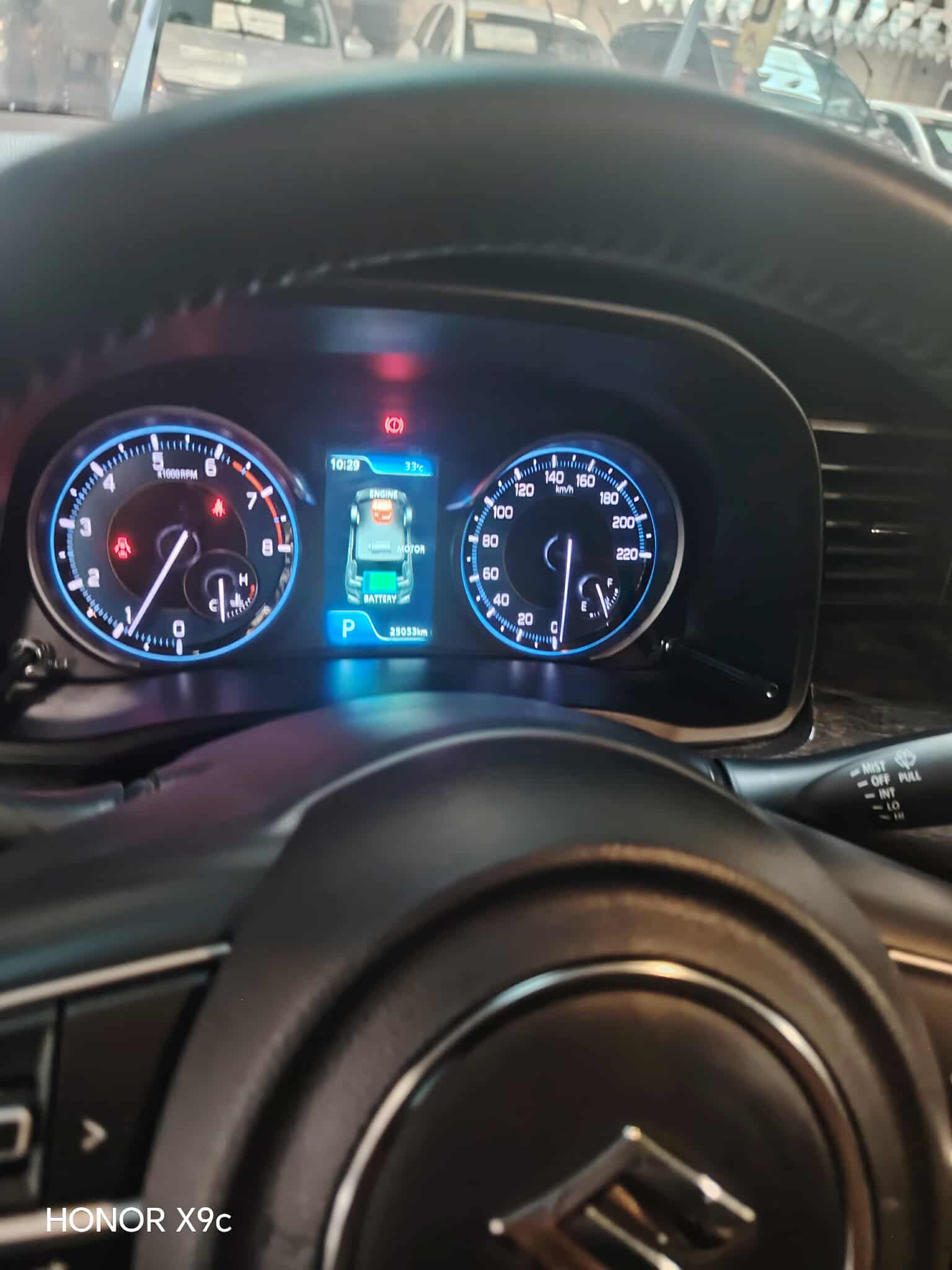 2024 SUZUKI ERTIGA HYBRID AT GAS - Image 8