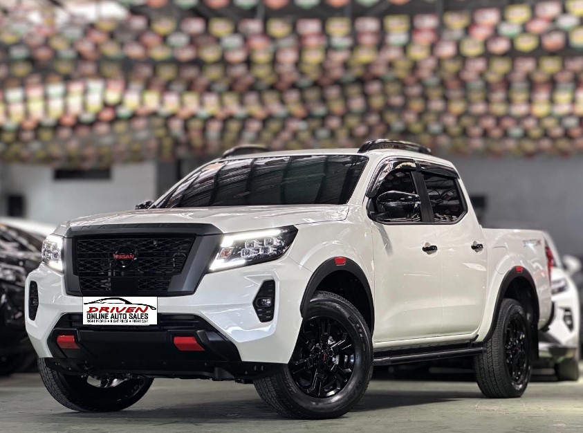 2024 NISSAN NAVARA CALIBRE X AT DIESEL - Image 5