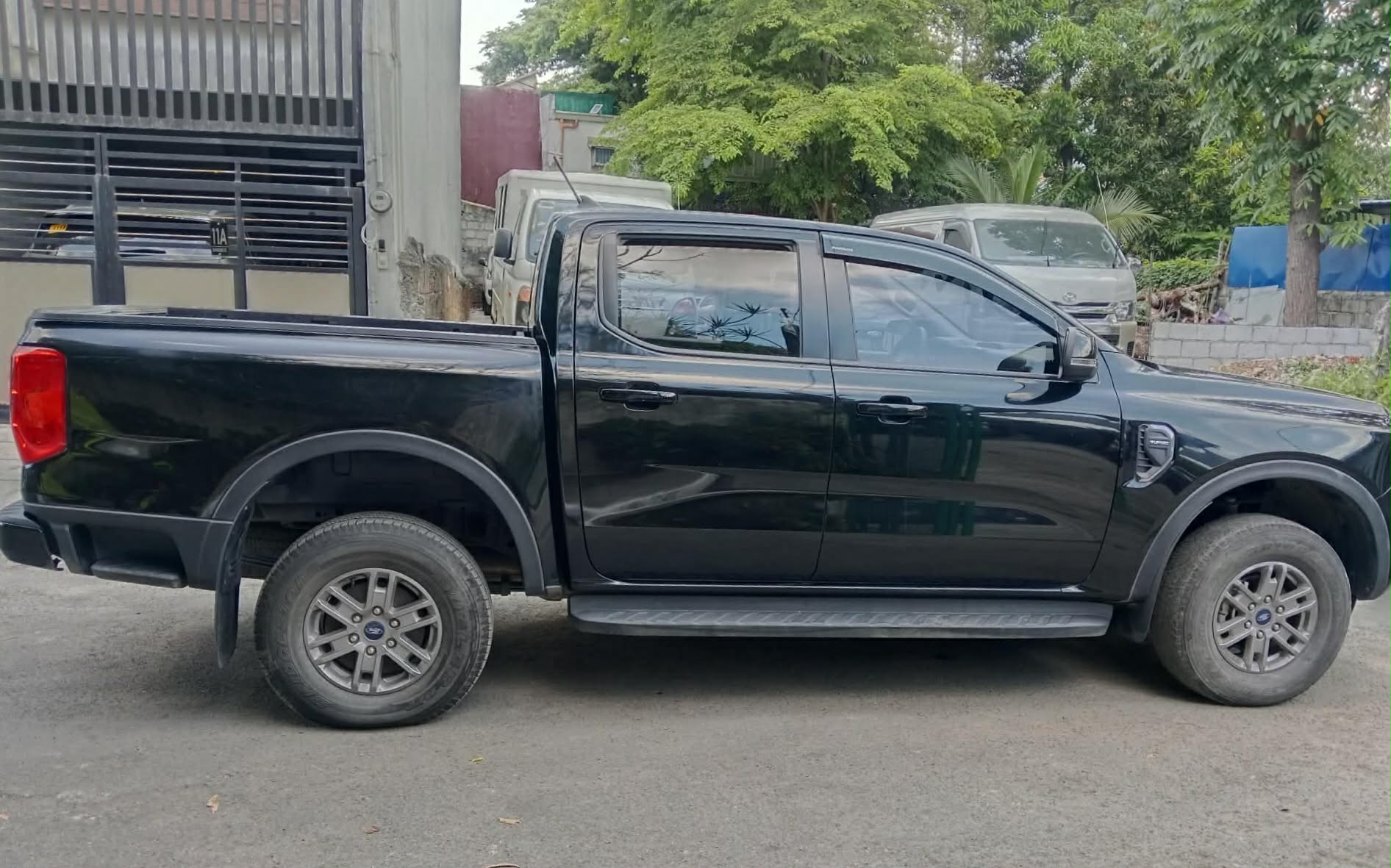 2023 FORD RANGER XLS AT DIESEL - Image 10