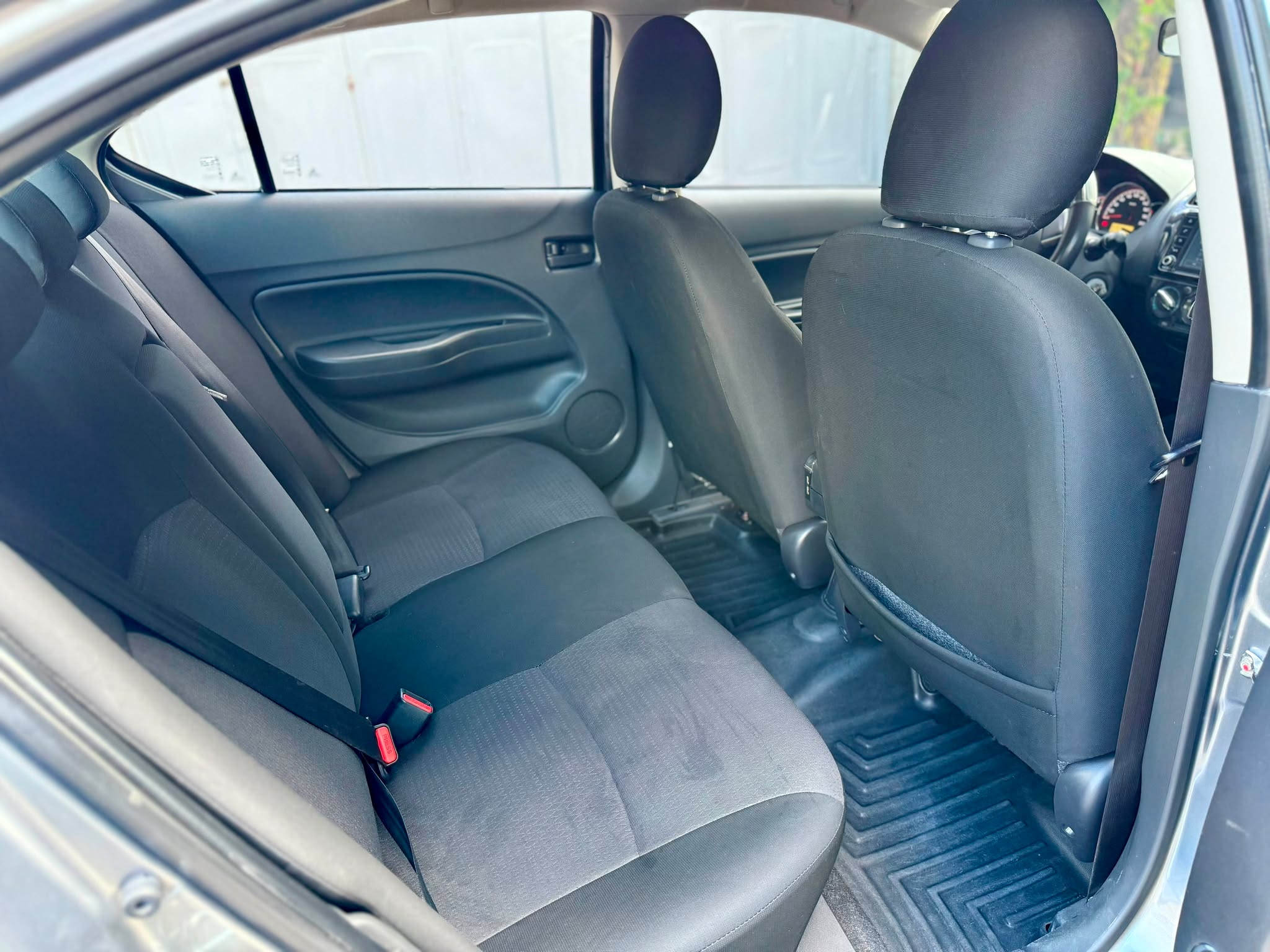 2024 MITSUBISHI MIRAGE GLX AT GAS (FAR8029) - Image 3