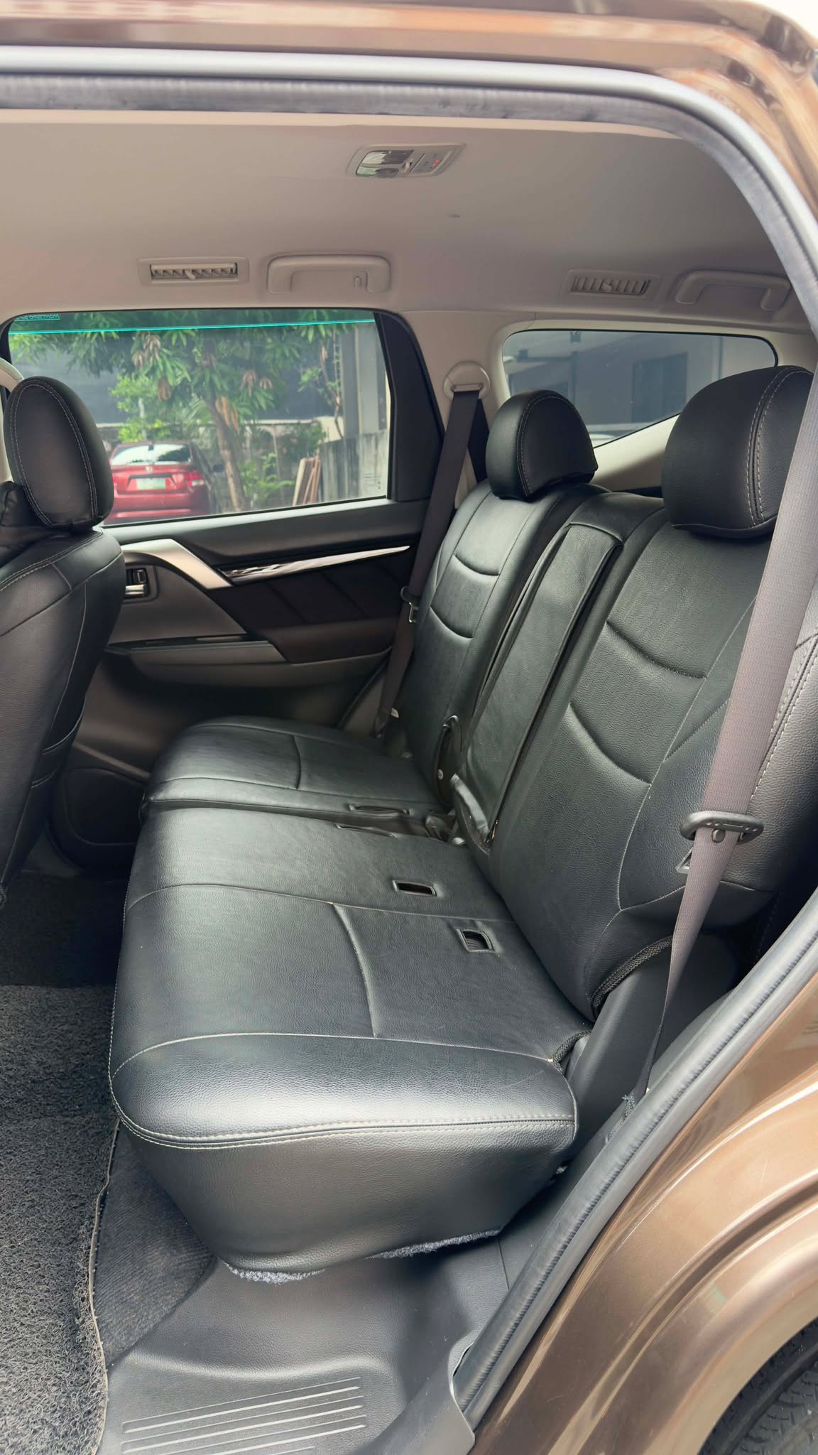 2018 MITSUBISHI MONTERO GLS AT DIESEL (NEI7024) - Image 2