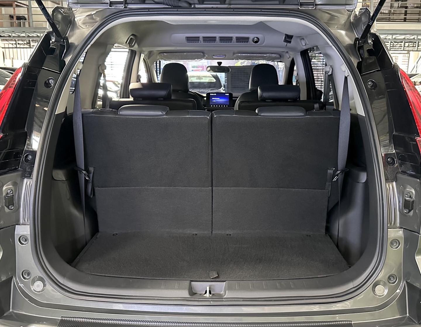 2025 MITSUBISHI XPANDER CROSS 1.5L AT GAS - Image 6