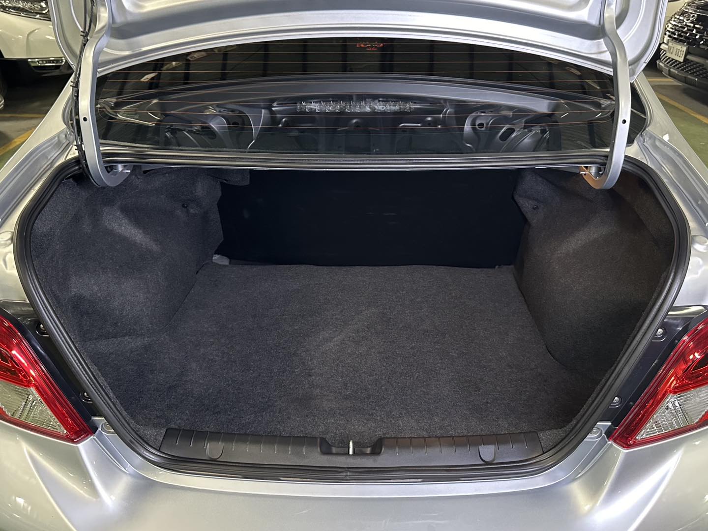 2021 MITSUBISHI MIRAGE GLX 1.2 AT GAS - Image 4