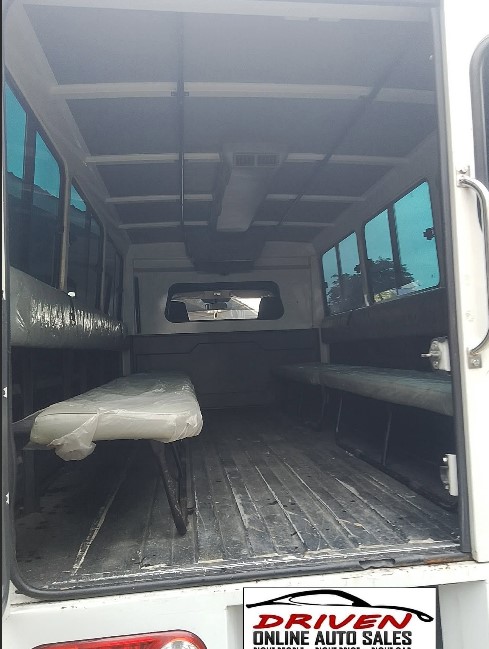 2024 HYUNDAI H100 MANUAL DIESEL - Image 6