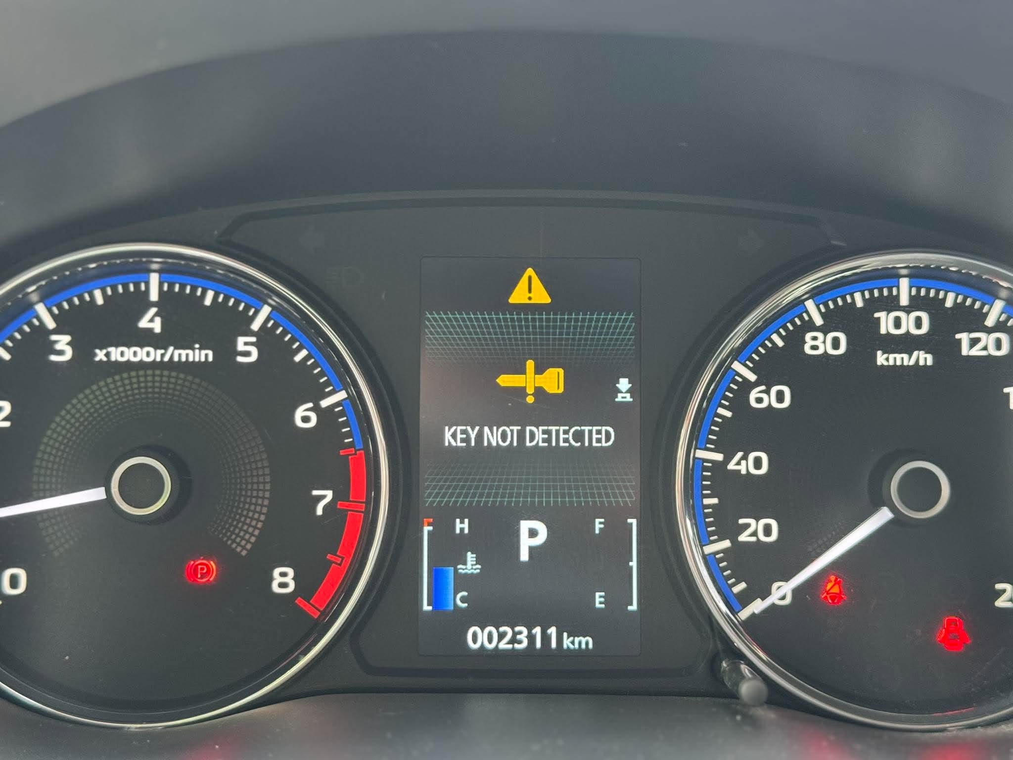 2025 MITSUBISHI XPANDER GLS AT GAS (NJK1763) - Image 4
