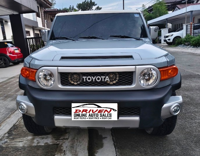 2016 TOYOTA FJ CRUISER AT GAS (ABP2830) - Image 1