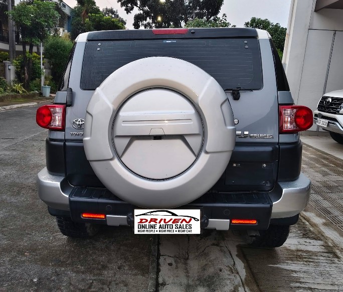 2016 TOYOTA FJ CRUISER AT GAS (ABP2830) - Image 2