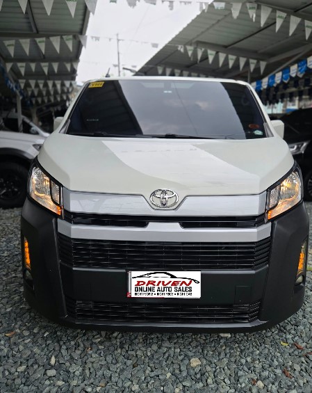 2020 TOYOTA HIACE COMMUTER DELUXE MANUAL DIESEL (NGG7284) - Image 1