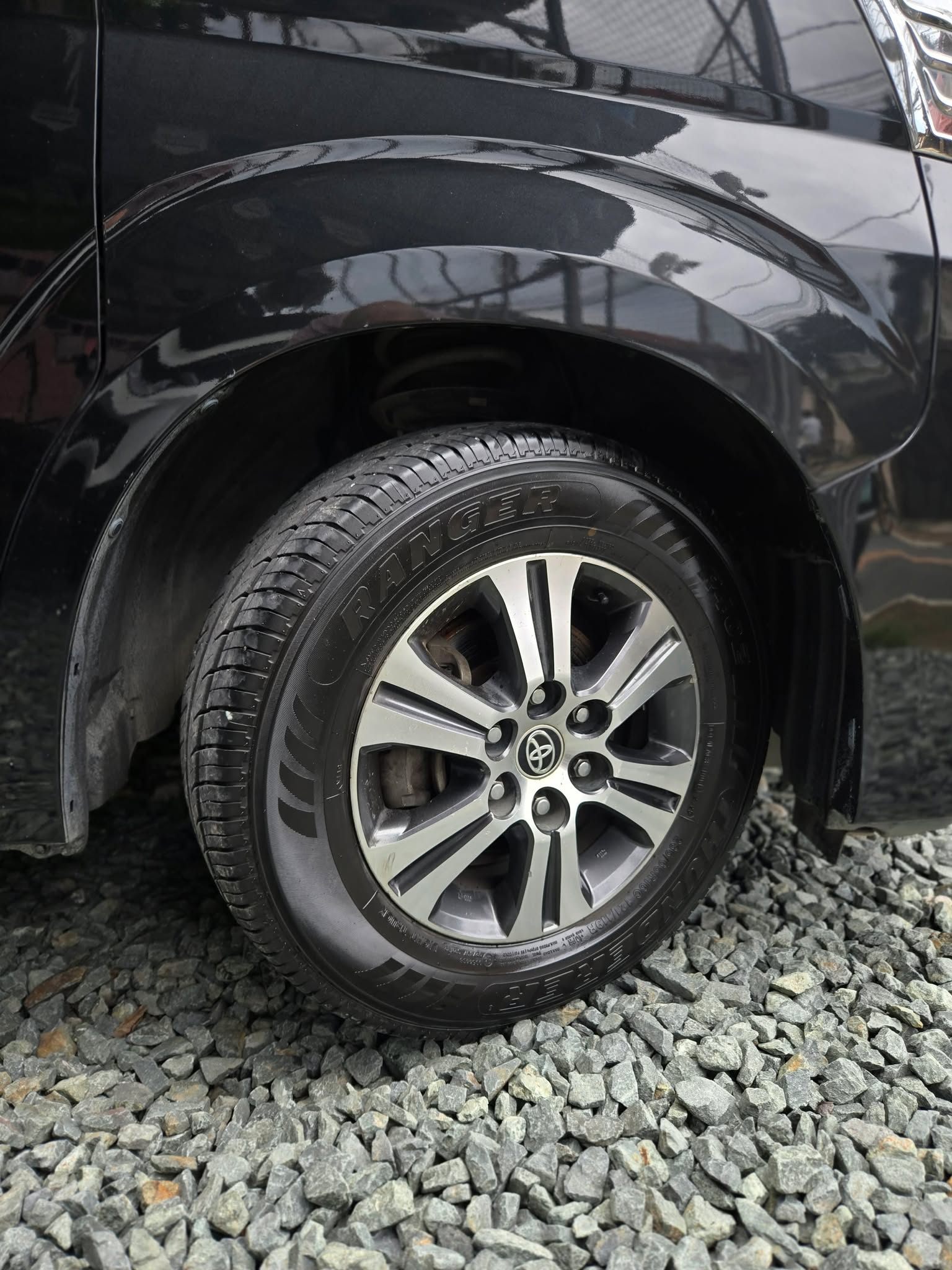 2019 TOYOTA HIACE GL GRANDIA 2.8L MANUAL DIESEL (DAN8521) - Image 4