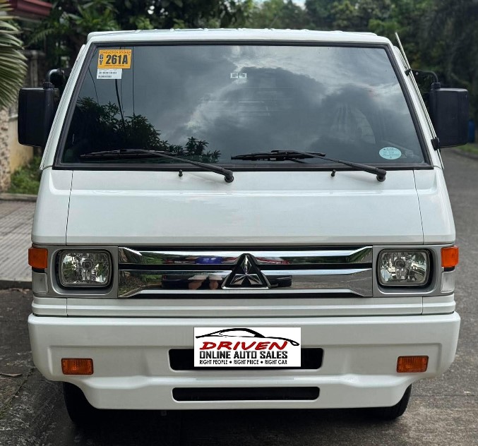 2025 MITSUBISHI L300 FB BODY MANUAL DIESEL (NKH2835) - Image 1