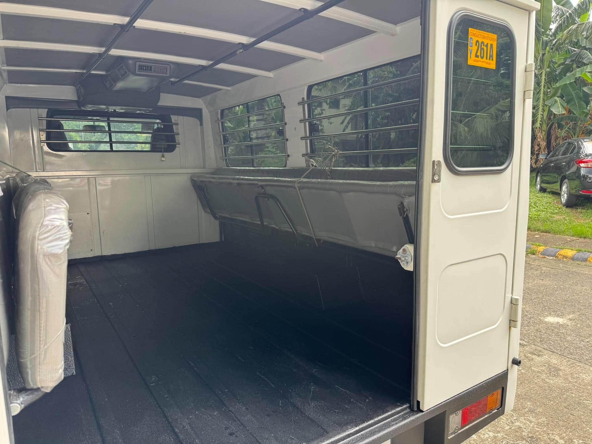 2025 MITSUBISHI L300 FB BODY MANUAL DIESEL (NKH2835) - Image 5