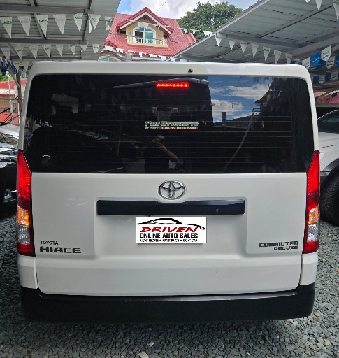 2020 TOYOTA HIACE COMMUTER DELUXE 2.8 MANUAL DIESEL (NFY7412) - Image 10