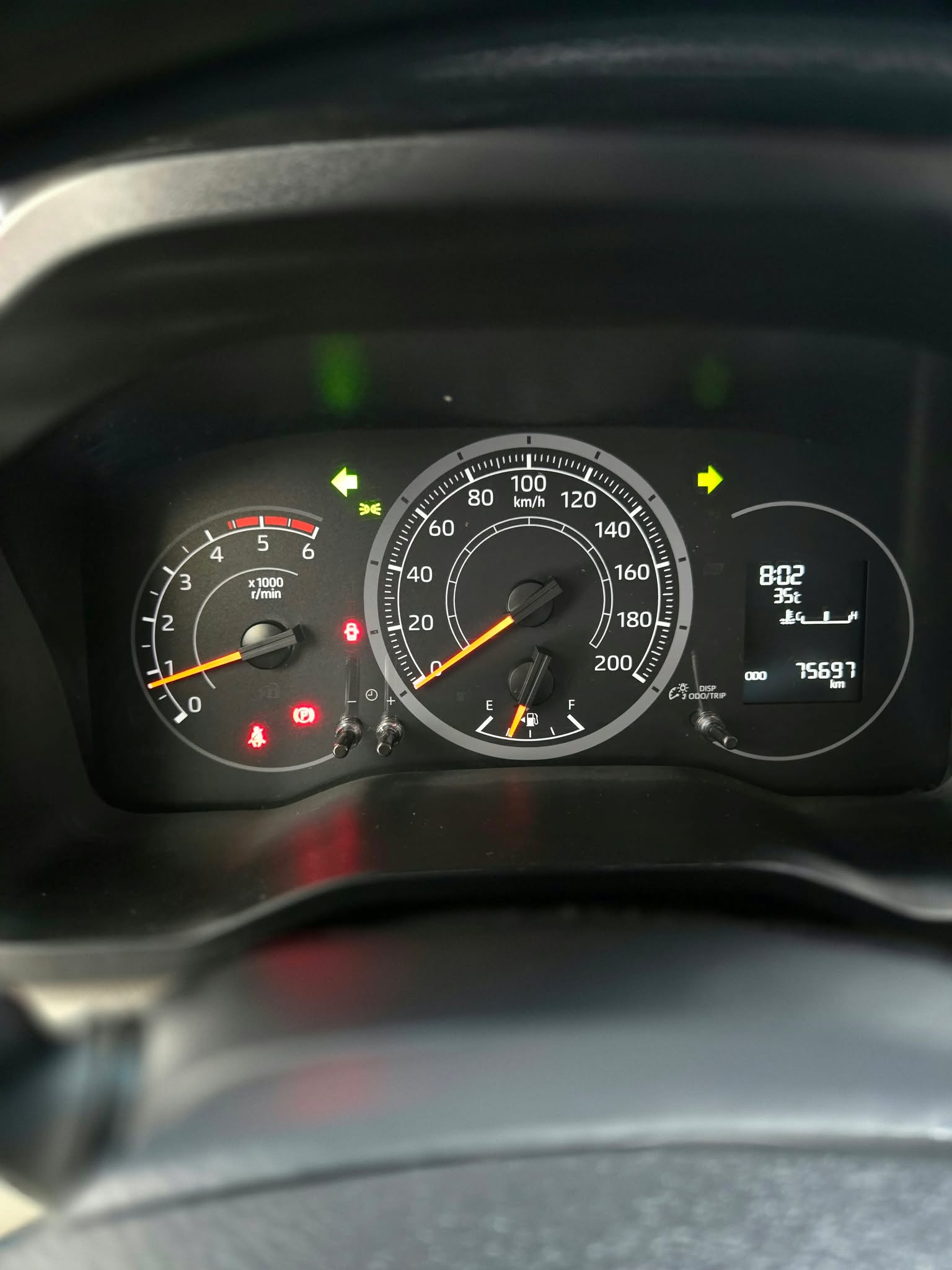 2020 TOYOTA HIACE COMMUTER DELUXE 2.8 MANUAL DIESEL (NFY7412) - Image 14