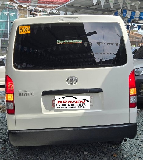 2023 TOYOTA HIACE COMMUTER 3.0 MANUAL DIESEL (NFP6572) - Image 2